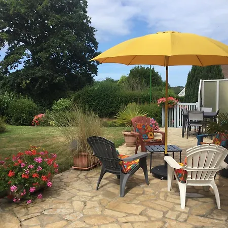 Coup de cœur assuré ! CALM Comme à la Maison ! maison spacieuse avec grande terrasse pour 2 à 5 personnes proximité Granville et mer avec wifi et parking gratuits-2